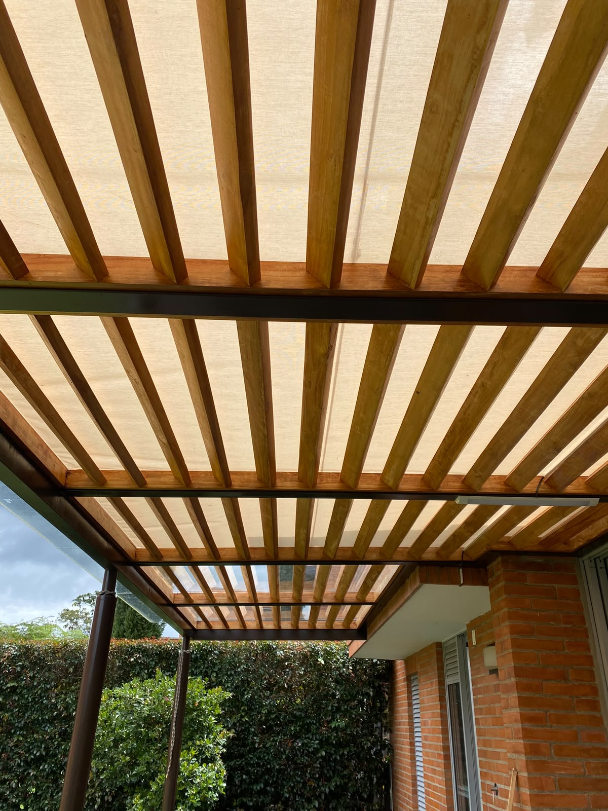 Screen para pérgola 1